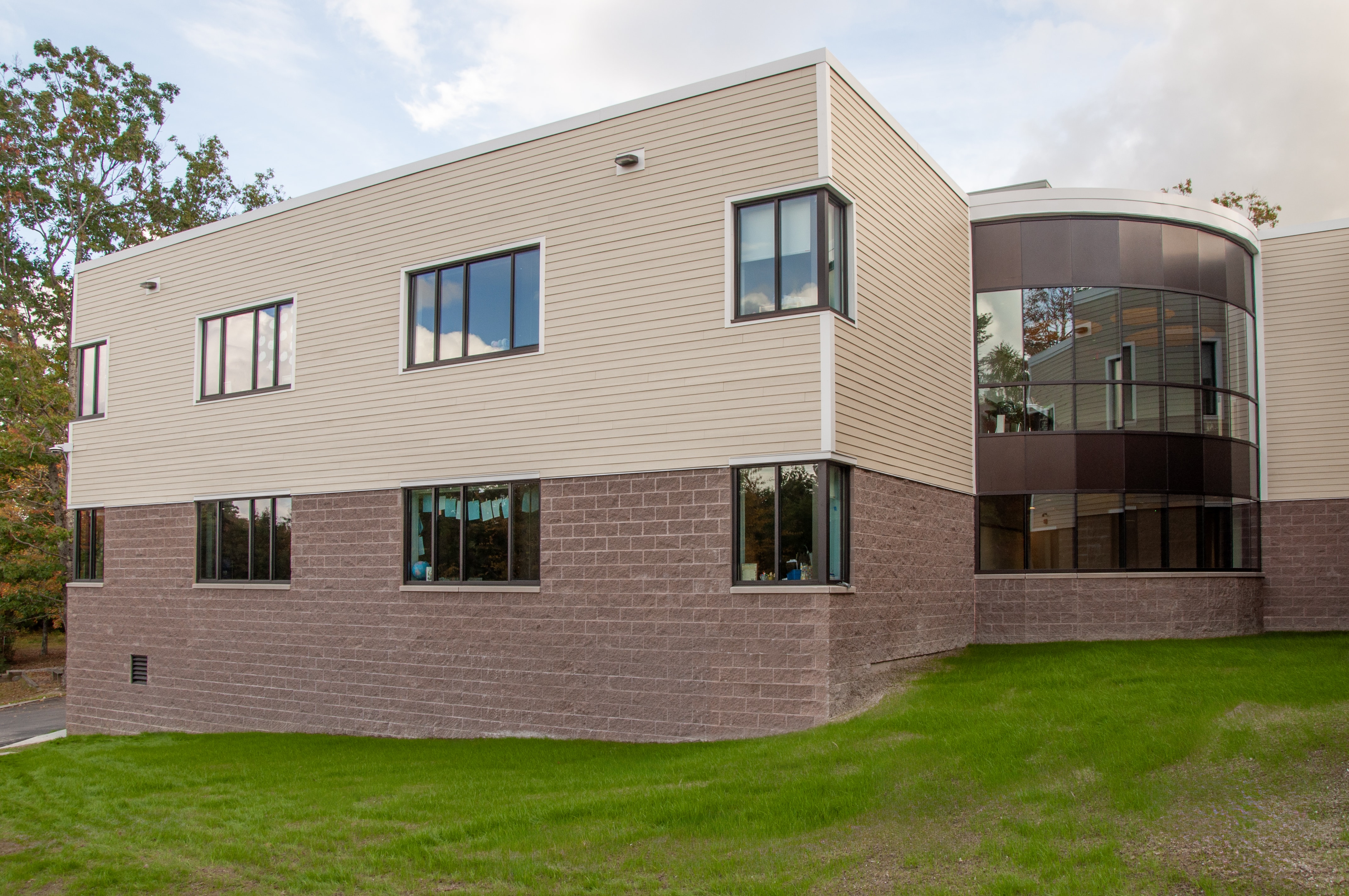 Bow Elementary School New 2-story Addition and Building Renovation – Bow, NH